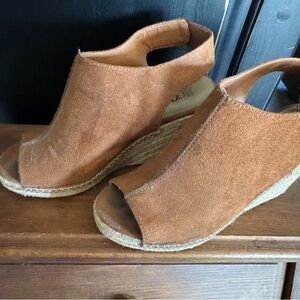 Brash Tan Suede Espadrille Wedges
